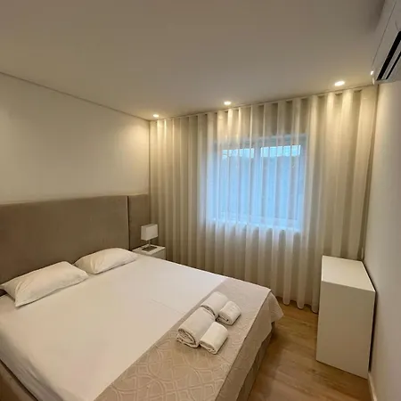 Brittos Lovely - Prime *