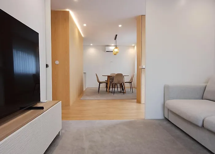 Brittos Lovely - Prime